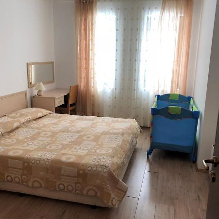 Апартамент В Хотел Стената, Пампорово Apartamento Smolyan Exterior foto