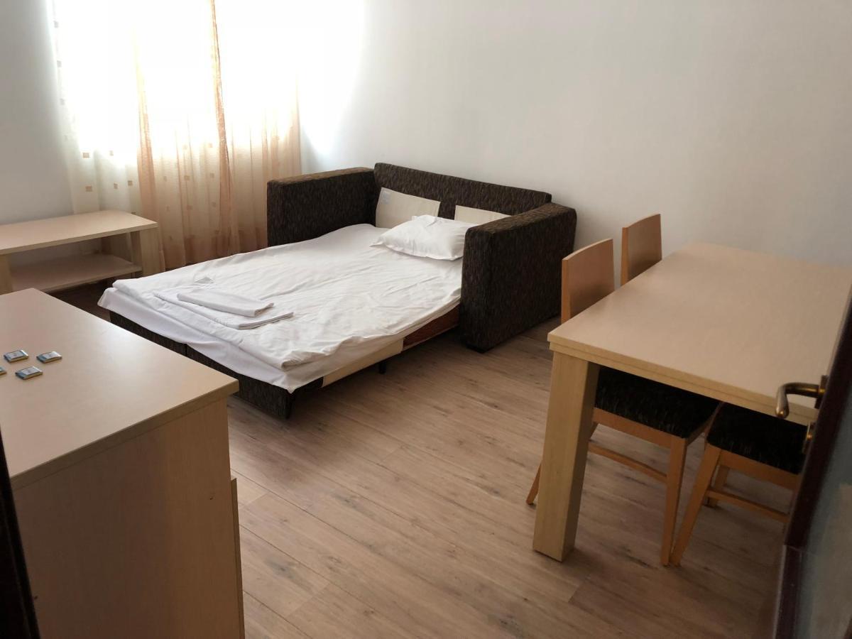 Апартамент В Хотел Стената, Пампорово Apartamento Smolyan Exterior foto